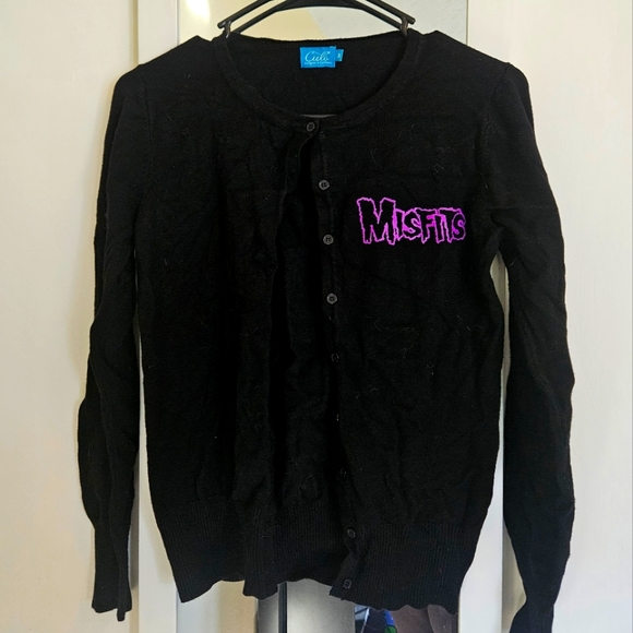 Cardigan - Picture 1 of 4